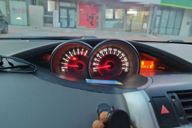 Used Toyota Verso 2014 Starlight 180E CVT Elite Multi-Function Edition
