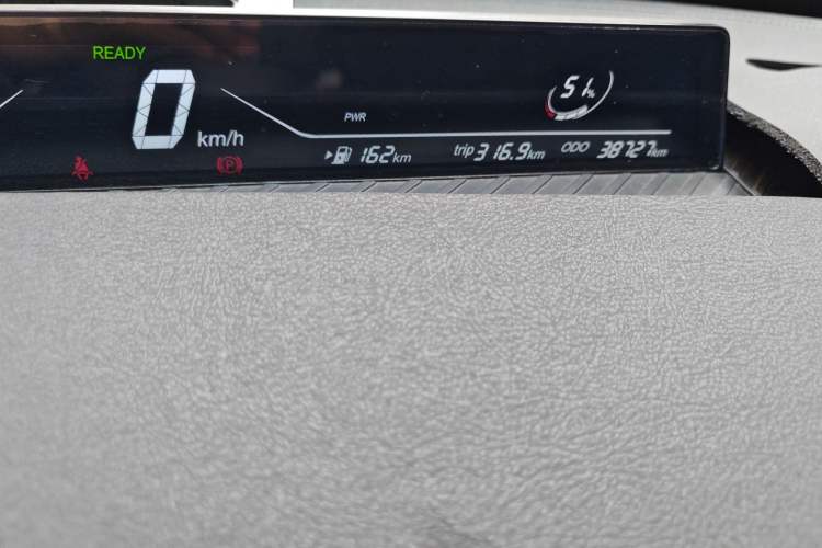 Used NETA V 2022 Chao 300 Lite Ternary Lithium