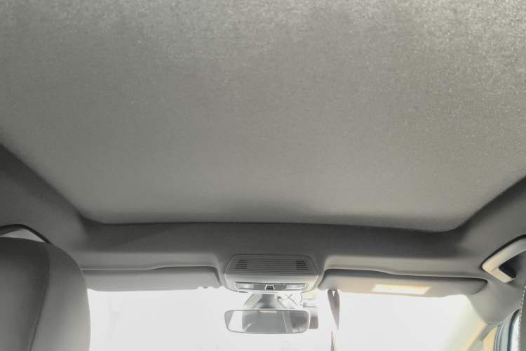 Used Volkswagen ID.3 2025 Smart Edition Outstanding Model Headliner