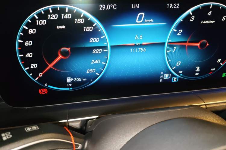 Used Mercedes-Benz GLE 2020 GLE 350 4MATIC Fashion Model
