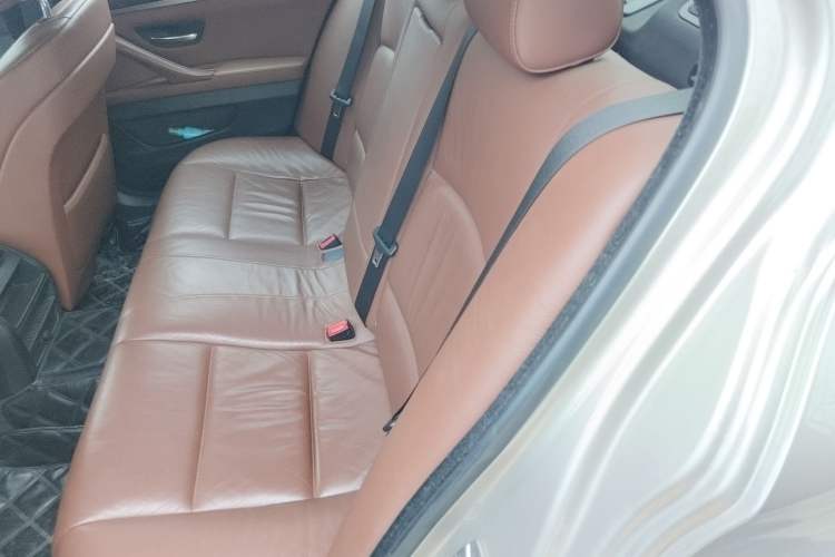 Used BMW 5 Series 2012 520i Elegant Edition
