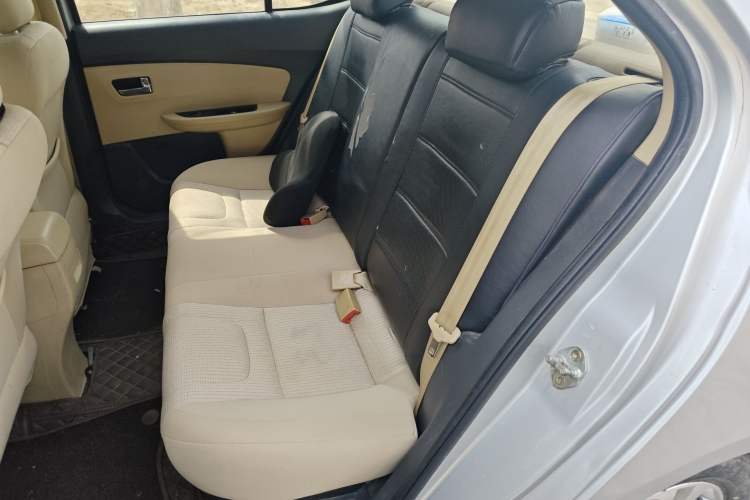 Used Chery E3 2013 1.5L Manual Fashion Model Left Rear Seat