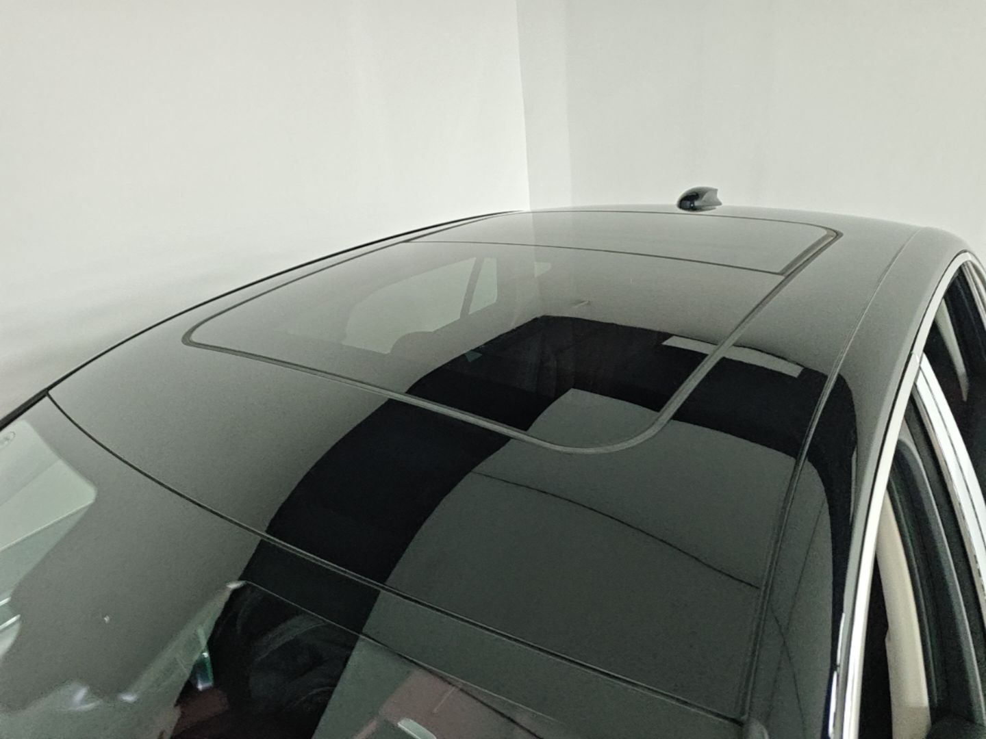 Hongqi H5 2025 2.0T Automatic Flagship 500 000th Unit Anniversary Edition — снимка 7