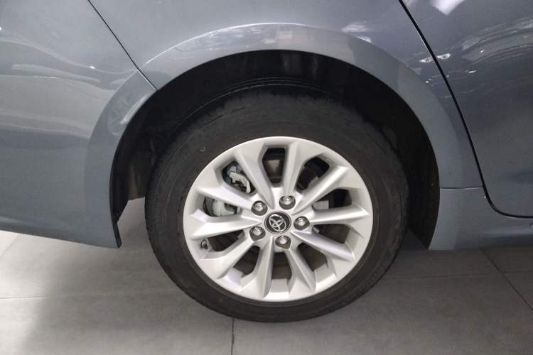 Used Toyota Corolla 2021 Dual-Motor 1.8L E-CVT Elite Edition
