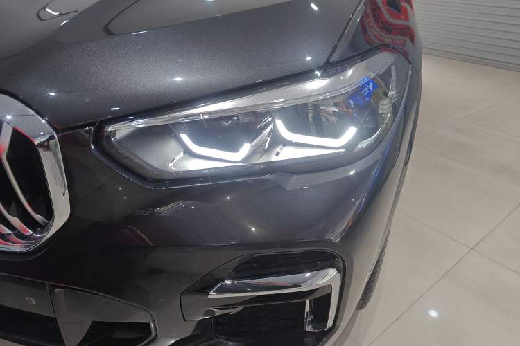 Used BMW X5 2022 Restyled xDrive 30Li M Sport Package
