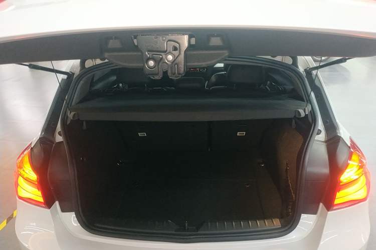 Used BMW 1 Series 2016 120i Leading Model