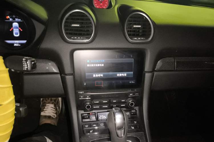 Used Porsche 718 2018 Cayman GTS 2.5T Audio And AC Panel