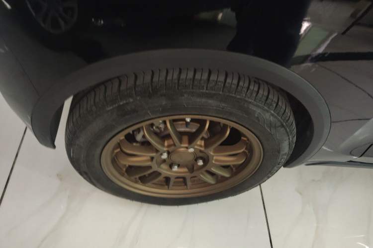 Used Baojun KiWi EV 2022 Artist Lite Edition Lithium Iron Phosphate
