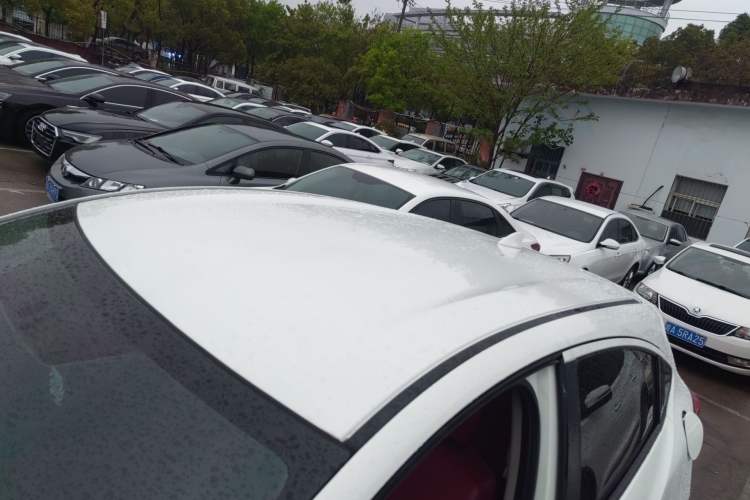 Used Honda Vezel 2017 1.5L CVT 2WD Comfort Model Roof