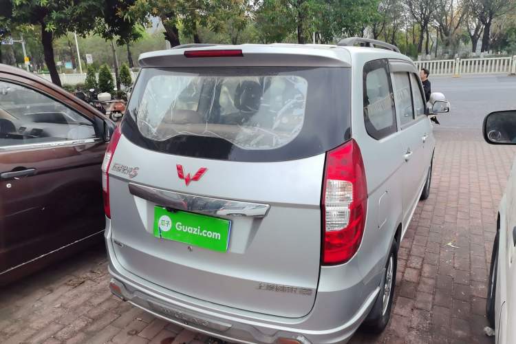 Used Wuling Hongguang 2014 1.5L S Standard Version