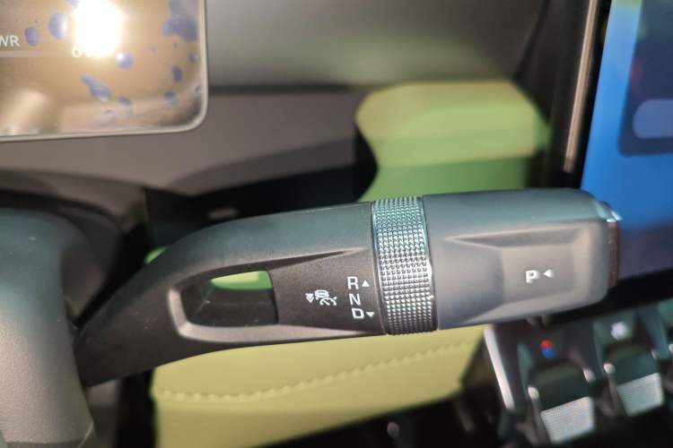 Used Brave warrior M817 2025 Model, Hero Gear Lever