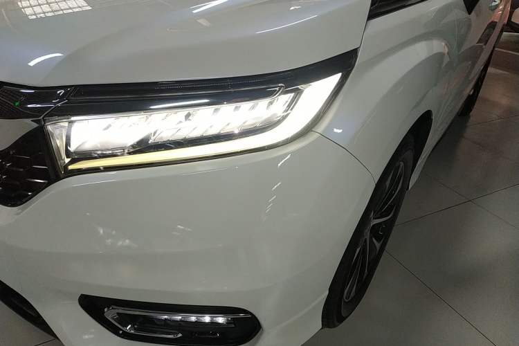 Used Honda Avancier 2017 240TURBO Two-Wheel Drive Premium Edition