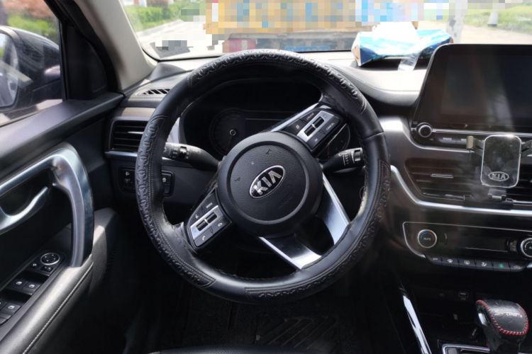 Used Kia Sportage R 2018 2.0L Automatic Smart Luxury Version China V Standard Steering Wheel