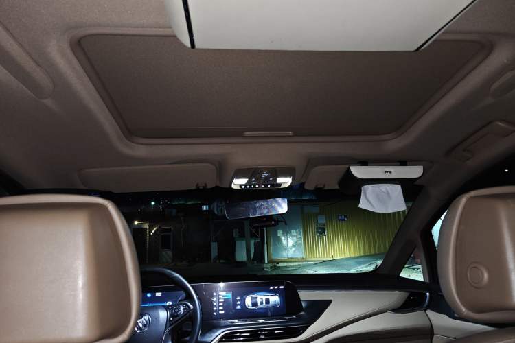 Used Buick GL8 2020 ES Land Cruiser 653T Luxury Model
