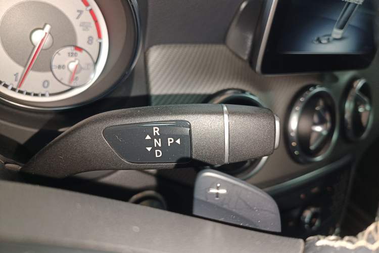 Used Mercedes-Benz GLA 2016 GLA 220 4MATIC Fashion Edition
