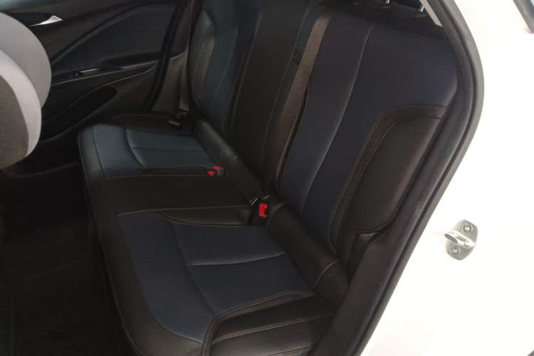 Used Buick Velite 6 2023 430km Range Commuter Version