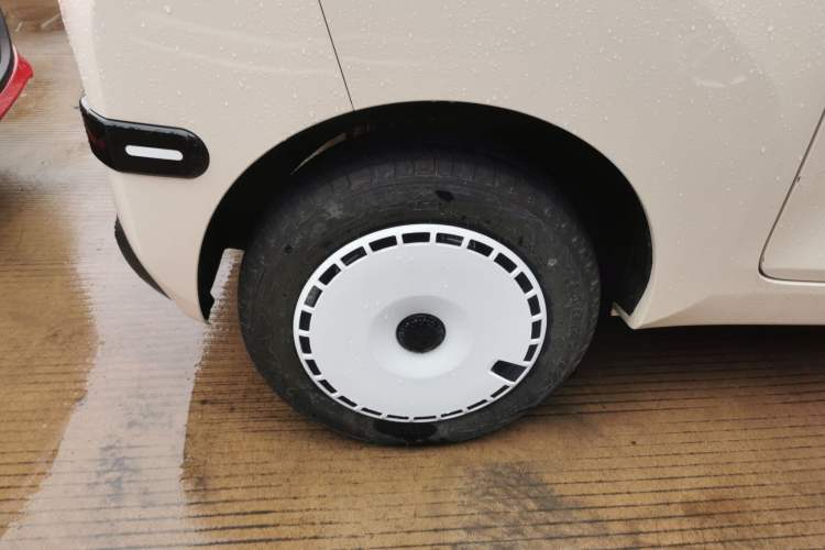 Used Chery QQ Ice Cream 2025 155km Sundae Edition
