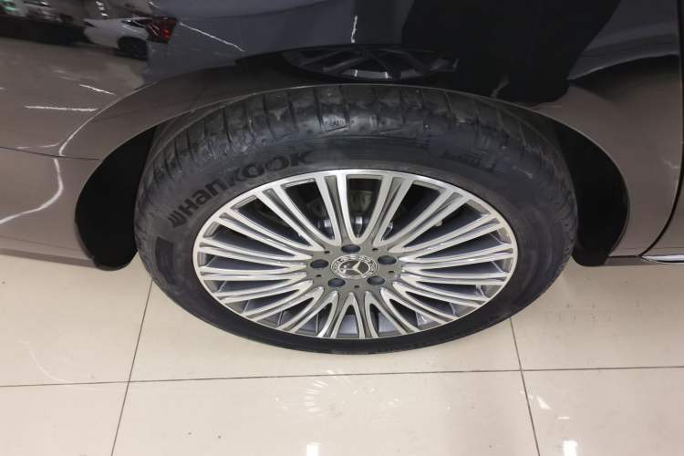 Used Mercedes-Benz E-Class 2021 Facelift E 300 L Stylish Edition