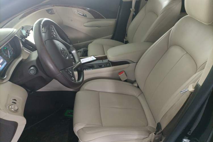 Used Buick LaCrosse 2013 2.4L SIDI Leading Comfort Version