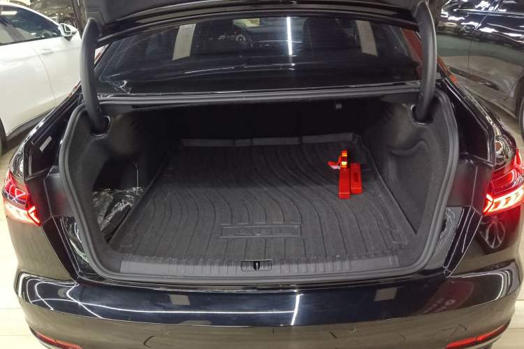 Used Audi A6L 2020 45 TFSI Prestige Elegant Edition
