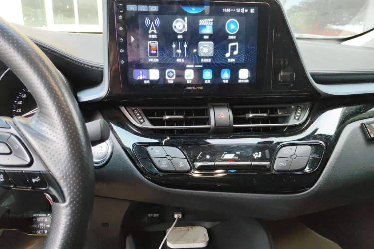 Used Toyota IZOA 2021 2.0L Enjoy Edition