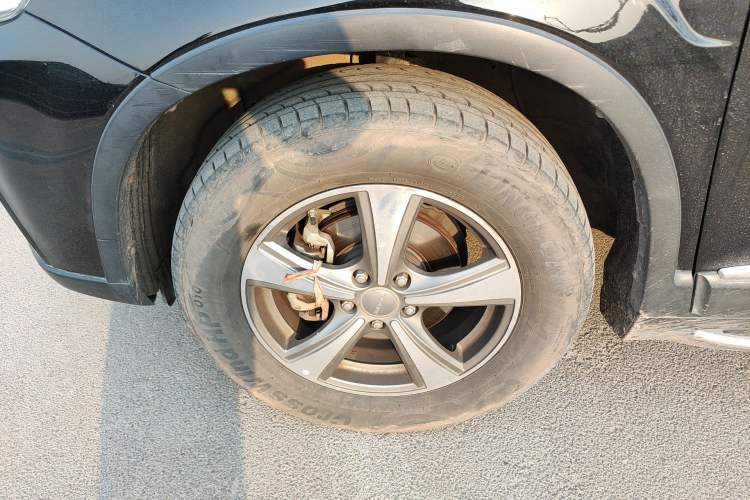 Used Haval H6 2015 Revised Version Sport Edition 1.5T Manual Transmission Two-Wheel Drive Elite Grade Exterior 4