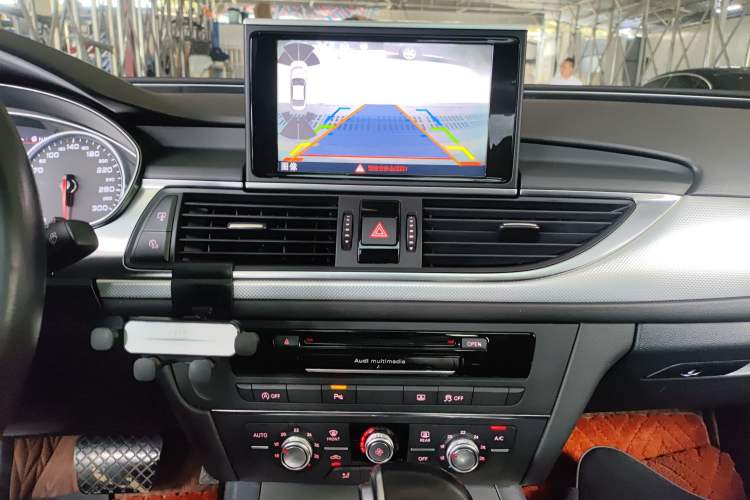 Used Audi A6L 2015 TFSI Millionth Anniversary Intelligent Model Audio And AC Panel