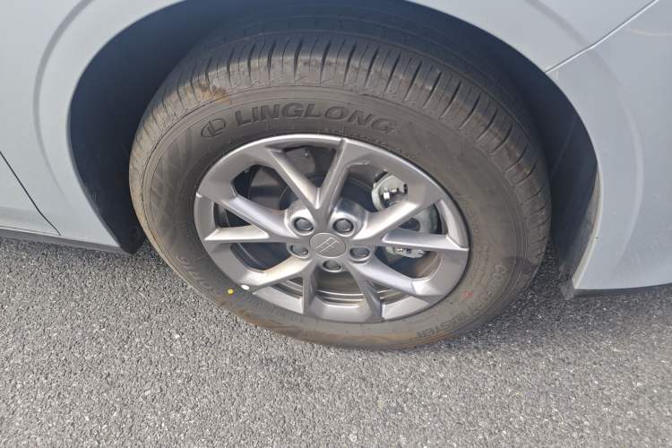 Used Geely Galaxy L6 2025 EM-i 60km Launch Edition