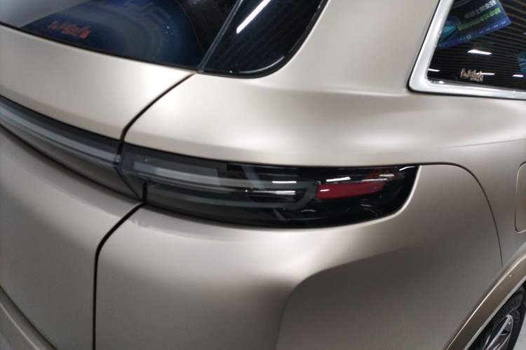 Used Li Auto L8 2023 Max model