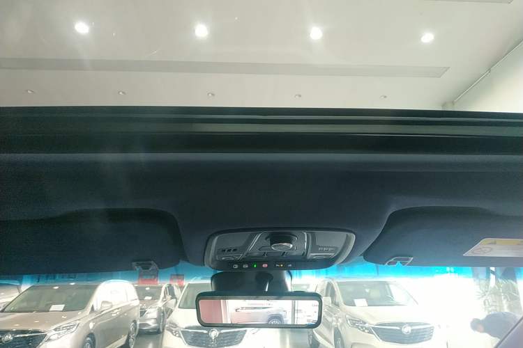 Used Buick GL8 2020 Avenir Avia Four-Seat Luxury Edition
