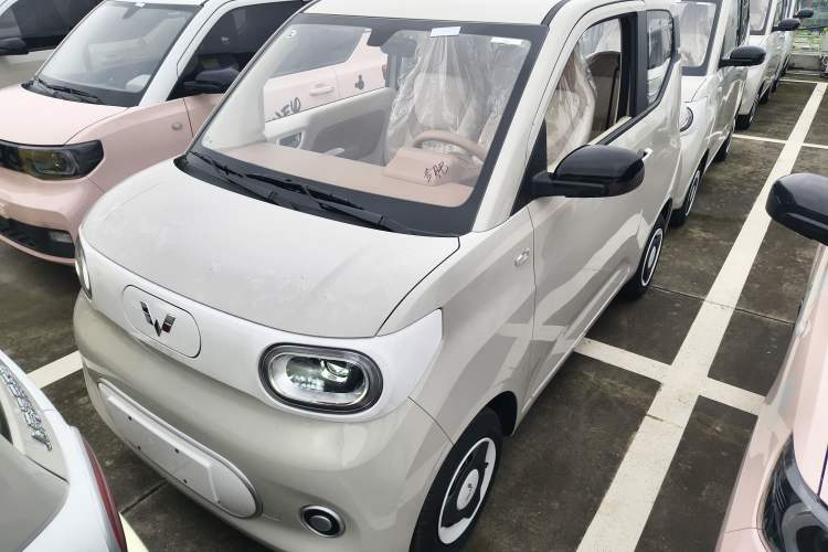 Used Wuling Hongguang MINIEV 2024 3rd Generation 215km Youth Edition