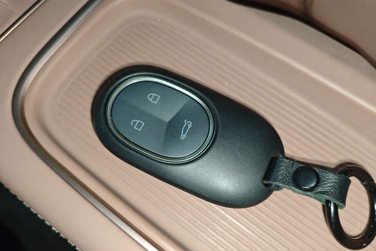 Used Nio EC6 2023 75 kWh