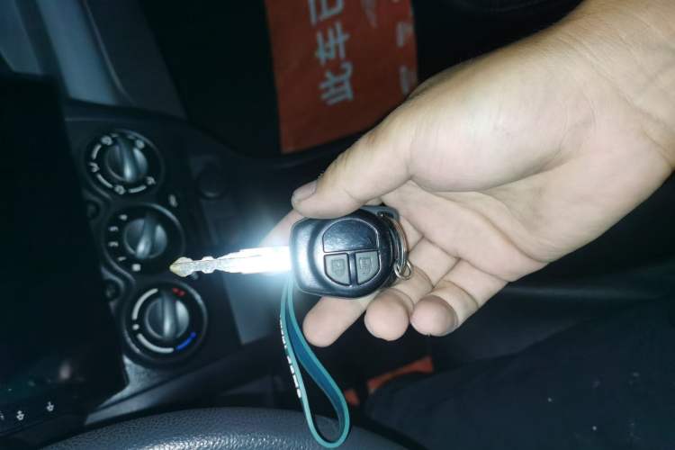 Used Suzuki Alto 2013 1.0L Automatic Luxury Model
