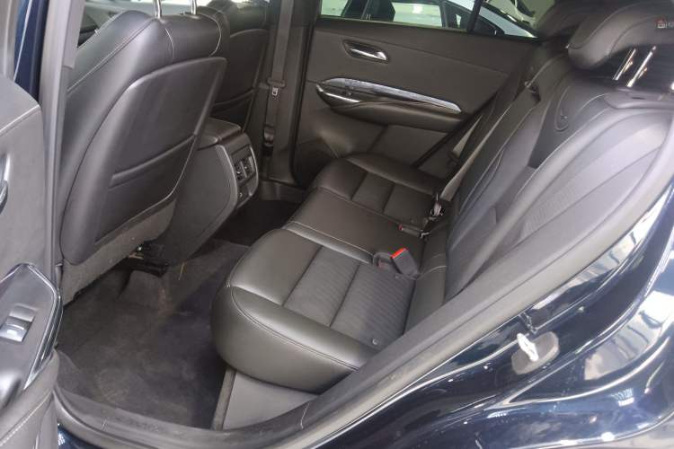 Used Cadillac XT4 2022 28T Two-Wheel Drive Fashion Edition