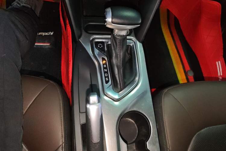 Used GAC Trumpchi GS4 2015 200T G-DCT Luxury Edition
