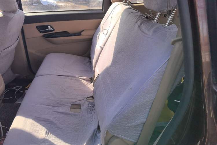 Used Wuling Hongguang 2015 1.5L S1 Comfort China V Standard
