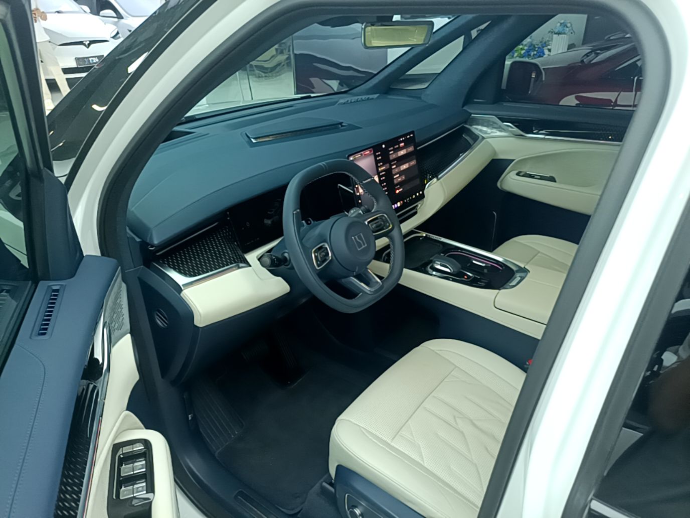 Zeekr 009 2024 7-Seater Aisle Version 108 kWh — снимка 18