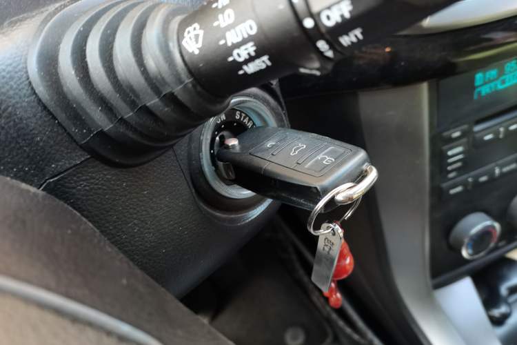 Used Chevrolet Captiva 2013 2.4L Two-Wheel Drive City Edition 7-Seater