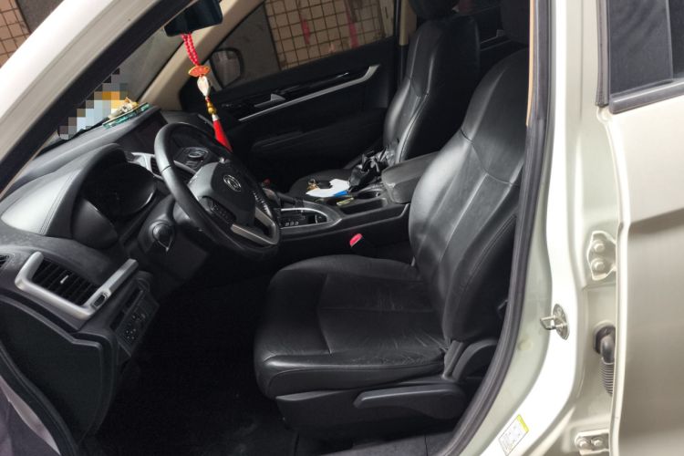 Used Dongfeng Aeolus AX7 2015 2.0L Automatic Zhiyi Trim
