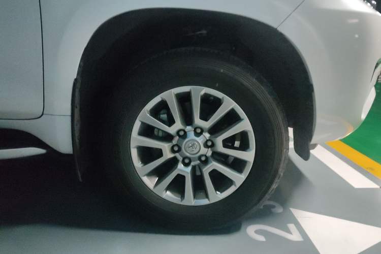 Used Toyota Prado 2018 3.5L Automatic VX NAVI
