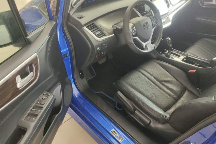 Used Honda Jade 2017 1.8L automatic Comfort version 5 seats