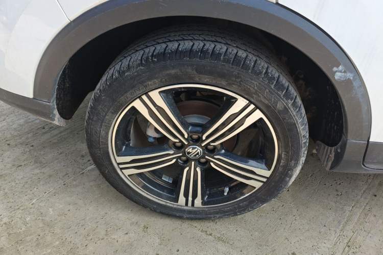 Used MG ZS 2020 Global Bestseller with 1.5L Engine Manual Transmission and a Massive 65-Inch Panoramic Sunroof Version