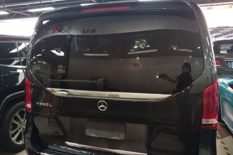 Used Mercedes-Benz V-Class 2020 V 260 L Long-wheelbase Luxury Edition Rear