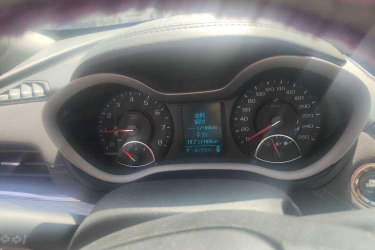 Used Chevrolet Malibu 2016 2.0L Automatic Luxury Edition Instrument Cluster