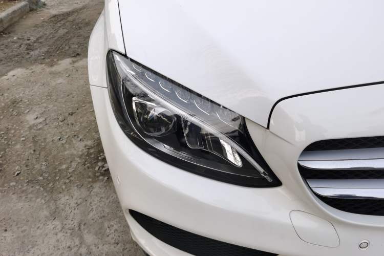 Used Mercedes-Benz C-Class 2016 C 180 L Sport Edition Right Front Headlight