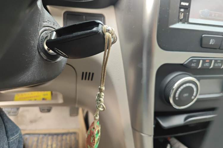 Used Chery Tiggo 3 2014 1.6L Manual Zhishang Edition
