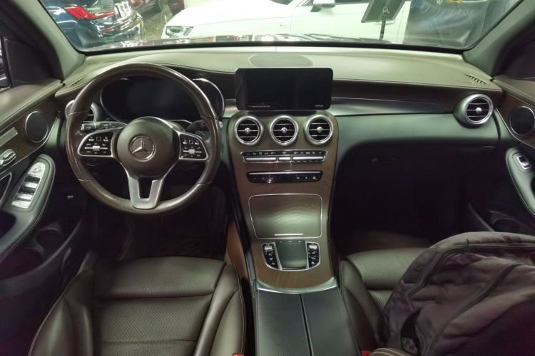 Used Mercedes-Benz GLC 2022 Second Facelift GLC 260 L 4MATIC Luxury Edition