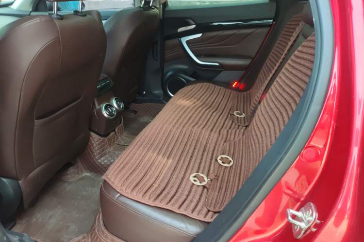 Used Wey VV7 2017 2.0T Flagship Model Left Rear Seat