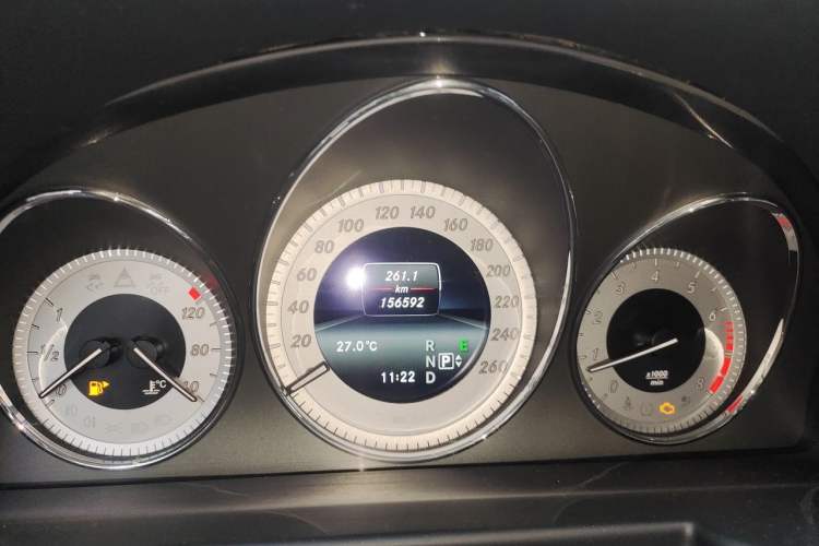 Used Mercedes-Benz GLK-Class 2013 Facelift GLK 300 4MATIC Fashion Edition
