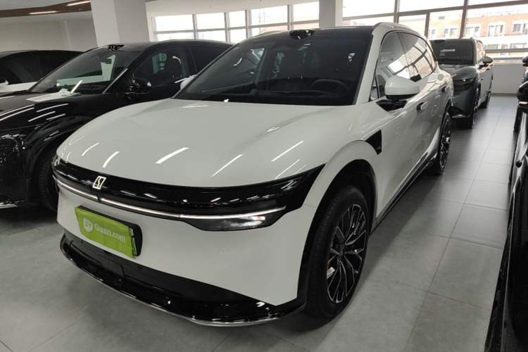 Used Zeekr 7X 2025 100 kWh Long-Range Rear-Wheel Drive with Intelligent Driving Features